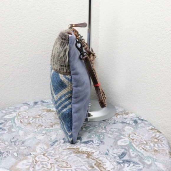 NEW Myra Bag Hairon Small Crossbody Bag Canvas Bag - Picture 5 of 8